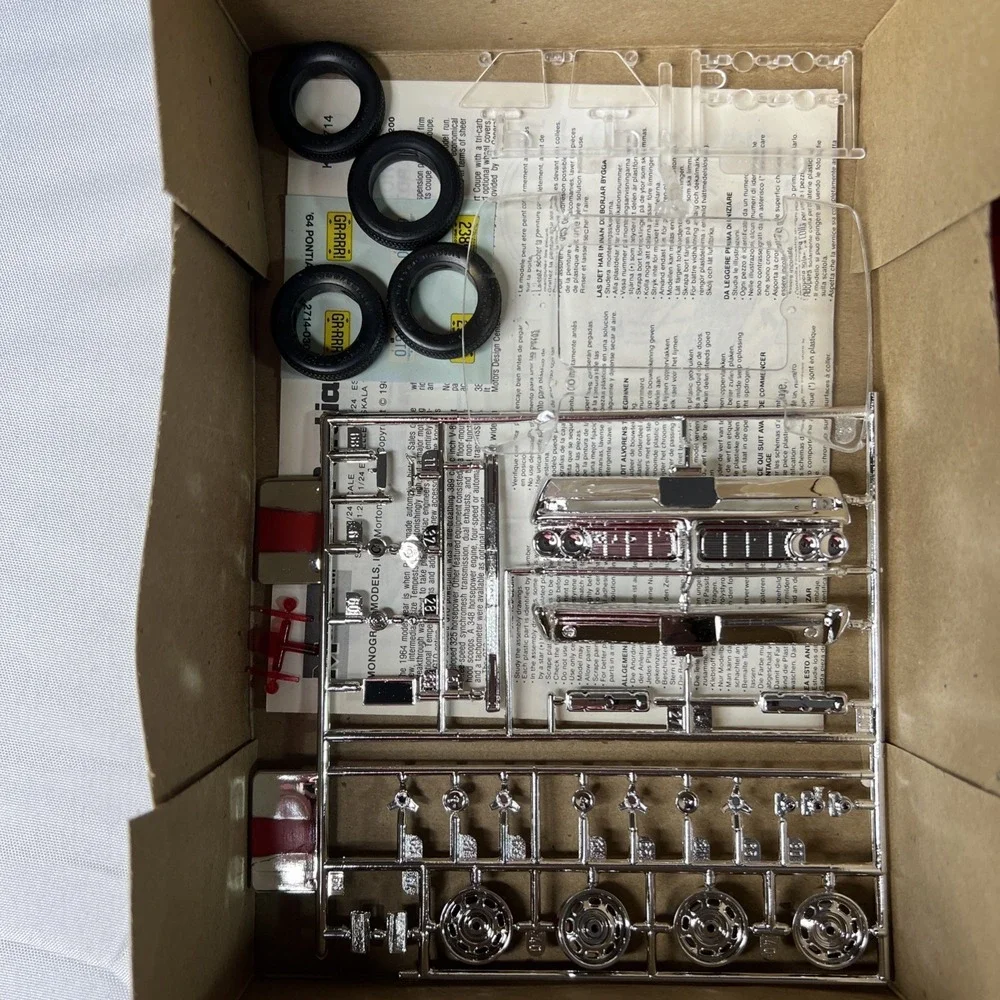 Monogram # 2714 1964 Pontiac GTO Open Unbuilt kit 1/24 Scale Open Box